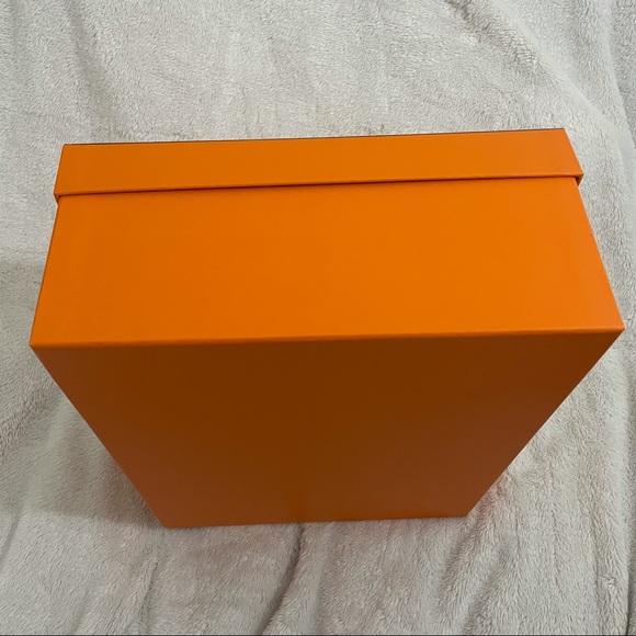 Authentic Hermès Empty Box - Picture 4 of 9
